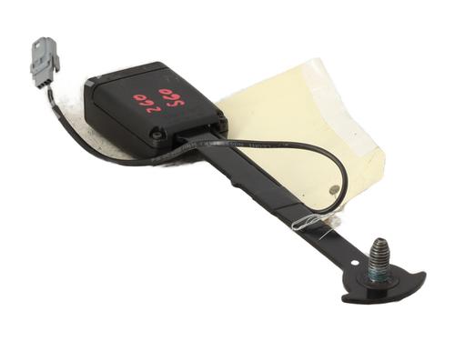 seat-buckle-renault-megane-iv-hatchback-b9amn_-2015-32766946 main image