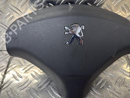 Used Driver airbag PEUGEOT 308 CC (4B_) 2.0 HDi (140 hp) 21885652