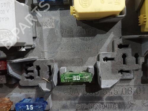 Used Fuse box Fuse box MERCEDES-BENZ VITO / MIXTO Van (W639) 113 CDI (639.601, 639.603, 639.605) (136 hp) 40457947 40457947