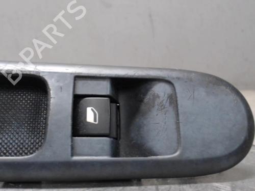 Used Right front window switch Right front window switch PEUGEOT 5008 (0U_, 0E_) 1.6 HDi (112 hp) 21300028 21300028