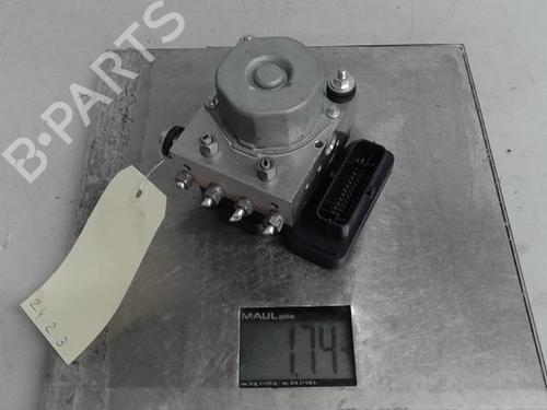 Used ABS pump DACIA SANDERO II 1.0 SCe 75 (B8JC, B8JD) (73 hp) 21300484