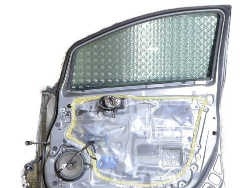 Used Right front door Right front door NISSAN NOTE (E12) 1.2 (80 hp) 36446440 36446440