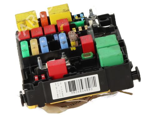 Fuse box CITROËN C3 AIRCROSS II (2R_, 2C_) 1.2 PureTech 130 (2RHNYH) | BP32407704E1 - Image 3
