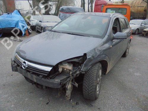 Right taillight OPEL ASTRA H Estate (A04) 1.9 CDTI 16V (L35) | BP21321114C35 