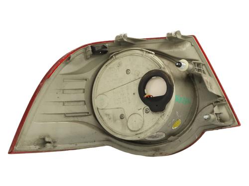 right-taillight-vw-eos-1f7-1f8-2006-2007-2008-2009-2010-2011-2012-2013-2014-2015-32663870 main image