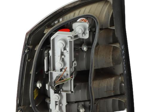 Used Right taillight Right taillight OPEL VECTRA C GTS (Z02) 1.9 CDTI (F68) (120 hp) 28090389 28090389