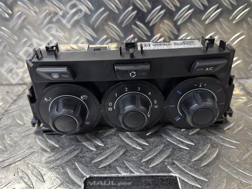 Used Climate control CITROËN C3 II (SC_) 1.4 HDi 70 (SC8HZC, SC8HR0, SC8HP4) (68 hp) 21680458