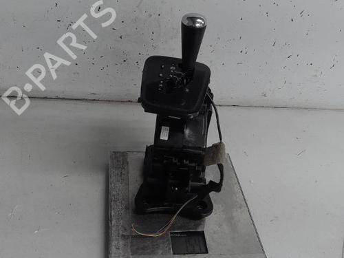 Used Gear lever PEUGEOT 5008 (0U_, 0E_) 1.6 BlueHDi 120 (120 hp) 21306947