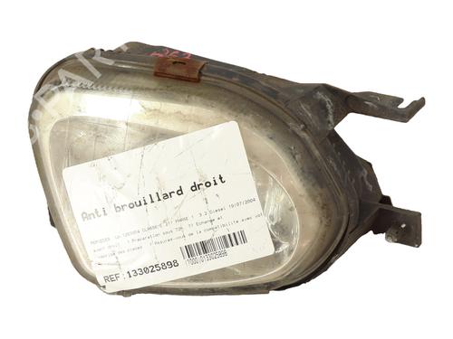 right-front-fog-light-mercedes-benz-e-class-w211-2002-2003-2004-2005-2006-2007-2008-2009-39238506 main image
