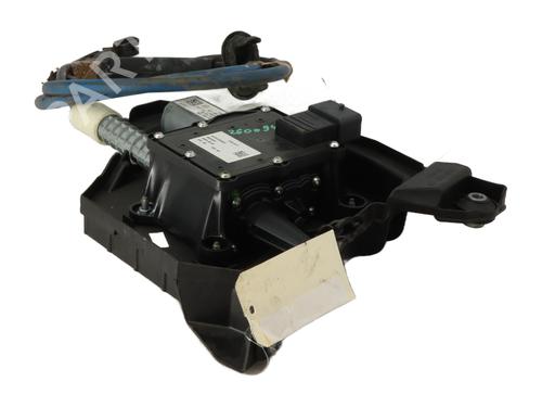 Used Electric handbrake PEUGEOT 5008 (0U_, 0E_) 1.6 HDi (110 hp) 32481841