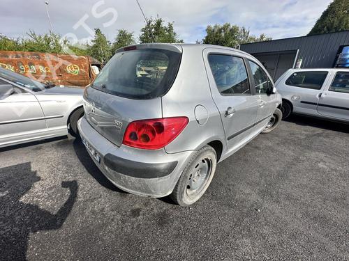 Driver airbag PEUGEOT 307 (3A/C) 2.0 HDi 110 | BP21303225C9 