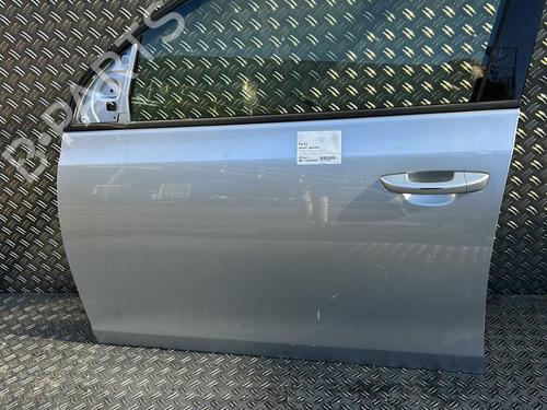 Used Left front door VW GOLF VI (5K1) 1.4 TSI (122 hp) 24195964