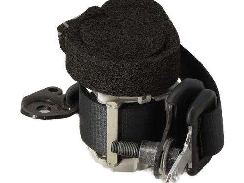 Used Rear right seatbelt Rear right seatbelt TOYOTA YARIS (_P13_) 1.4 D (NLP130_, NLP130) (90 hp) 33178395 33178395