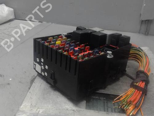 Fuse box FORD FIESTA V (JH_, JD_) 1.4 TDCi | BP22177861E1 