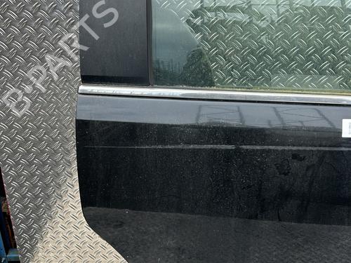 right-slide-door-chrysler-grand-voyager-v-rt-28-crd-5020698ae-2007-21303271 main image