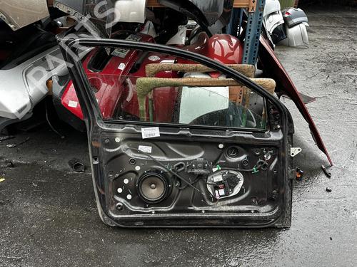 Used Left front door Left front door 37450379 37450379