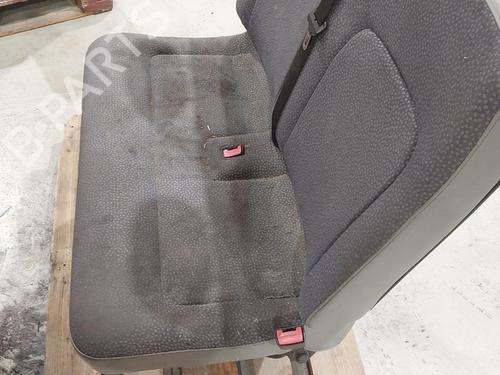 Right front seat OPEL MOVANO A Platform/Chassis (X70) 2.5 DTI (ED, HD, UD0, UD4) | BP37528867C16 - Image 2