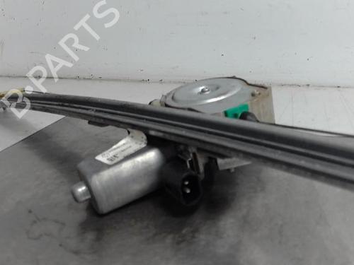 Used Right front window motor OPEL VIVARO A Bus (X83) 1.9 DTI (F7, J7, A07) (101 hp) 21319826