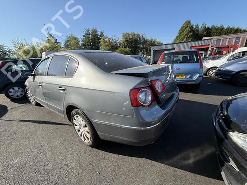 Right taillight VW PASSAT B6 (3C2) 1.9 TDI | BP28109209C35  - Image 20