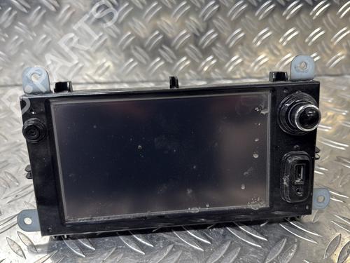 Used Radio RENAULT CLIO IV (BH_) 1.5 dCi 90 (90 hp) 23813978