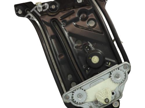 Used Left rear window motor Left rear window motor BMW 1 Convertible (E88) 118 d (143 hp) 21369536 21369536