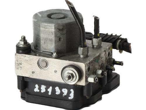 Used ABS pump ABS pump NISSAN PULSAR Hatchback (C13) 1.5 dCi (110 hp) 26732360 26732360