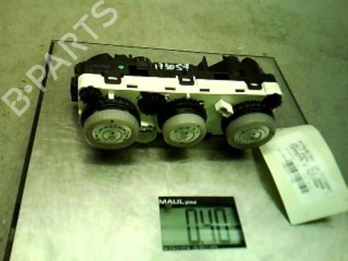 AC Styreenhet / Manøvreringsenhet MITSUBISHI COLT VI (Z3_A, Z2_A) 1.1 LPG (75 hp) 21317174