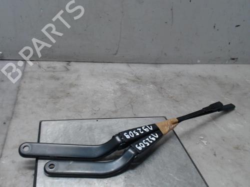 Front windshield wiper arm BMW 1 (E87) 116 d | BP21299998C143 