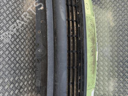 Used Front bumper Front bumper 30162798 30162798