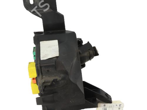 Used Fuse box Fuse box CITROËN C4 CACTUS 1.2 THP 110 (110 hp) 33451036 33451036