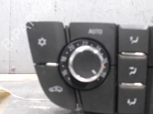 Used Climate control OPEL MERIVA B MPV (S10) 1.4 (75) (120 hp) 21301912