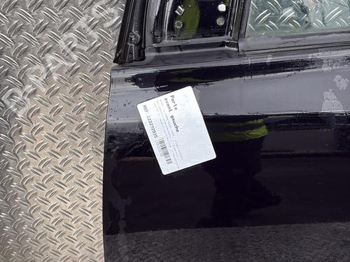 Used Left front door Left front door RENAULT KOLEOS I (HY_) 2.0 dCi (HY0K) (150 hp) 33450303 33450303