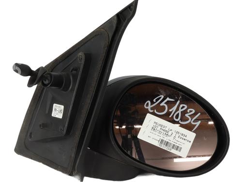 Used Right mirror Right mirror 26582122 26582122