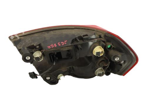 left-taillight-citroen-c4-grand-picasso-ii-da_-de_-2013-40224120 main image