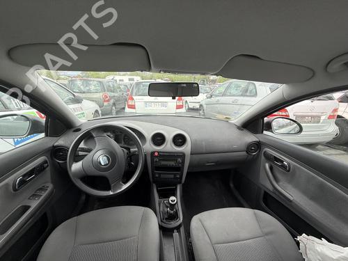 Left front window motor SEAT IBIZA III (6L1) 1.4 16V | BP25132810E21 