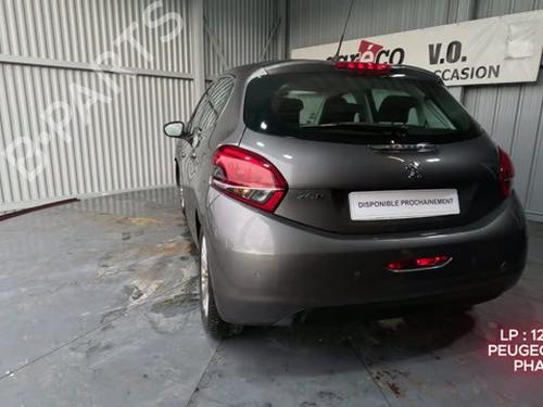 Left taillight PEUGEOT 208 I (CA_, CC_) 1.2 THP 110 | BP30750123C34