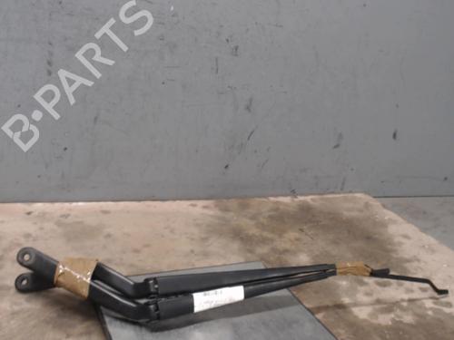 Used Front windshield wiper arm FORD FUSION (JU_) 1.6 TDCi (90 hp) 21307857