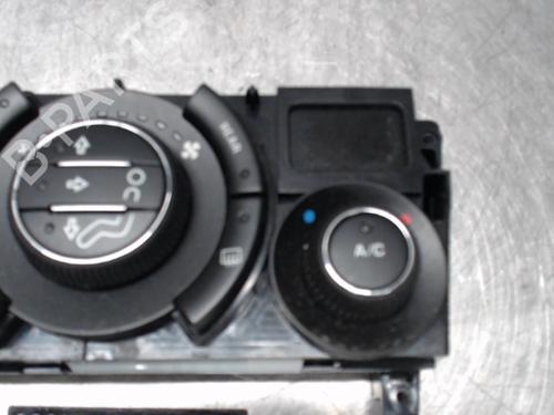Climate control PEUGEOT 5008 (0U_, 0E_) 1.6 HDi | BP21300031I5 