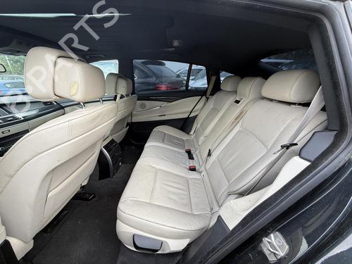 Right front fog light BMW 5 Gran Turismo (F07) 520 d | BP30105740C31