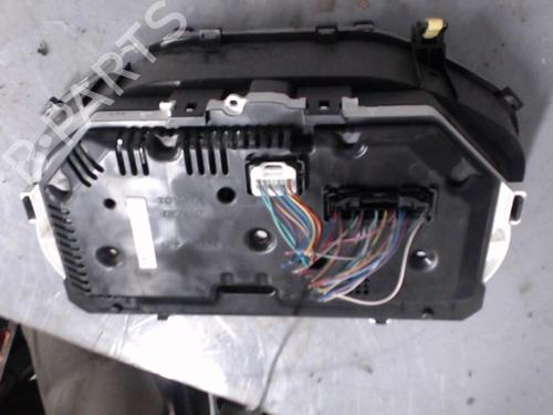 Used Instrument cluster TOYOTA YARIS (_P13_) 1.3 (NSP130_, NSP130) (99 hp) 21290863