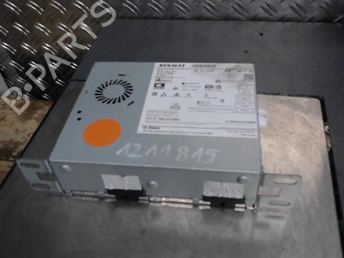 Radio RENAULT CLIO V (B7_) 1.0 TCe 100 (B7MT) | BP21368681E6 