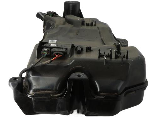 adblue-tank-vw-golf-viii-cd1-da1-2019-33310261 main image