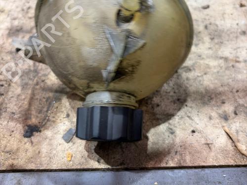 Used Expansion tank Expansion tank 39542392 39542392