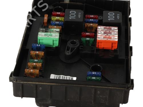 Used Fuse box Fuse box 38923243 38923243