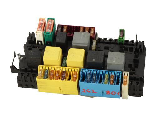 Used Fuse box Fuse box MERCEDES-BENZ A-CLASS (W176) A 160 CDI / d (176.011) (90 hp) 39521852 39521852