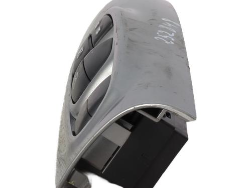 Used Left front window switch Left front window switch NISSAN JUKE (F15) 1.6 (117 hp) 29200640 29200640