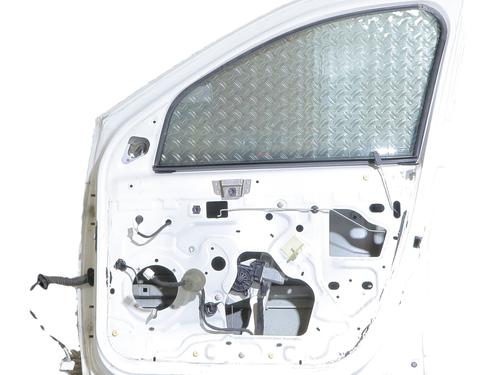 right-front-door-dacia-duster-hs_-2010-2011-2012-2013-2014-2015-2016-2017-2018-38453179 main image
