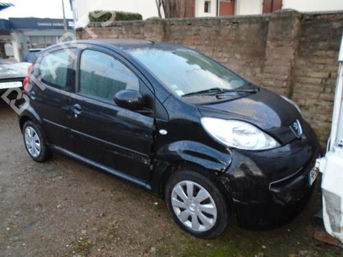 Front wiper motor PEUGEOT 107 (PM_, PN_) 1.0 | BP21365827M29 