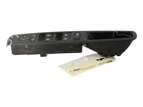 Left front window switch RENAULT SCÉNIC III (JZ0/1_) 1.9 dCi (JZ0J, JZ1J, JZ1K, JZ1S) | BP36370024I27 - Image 2