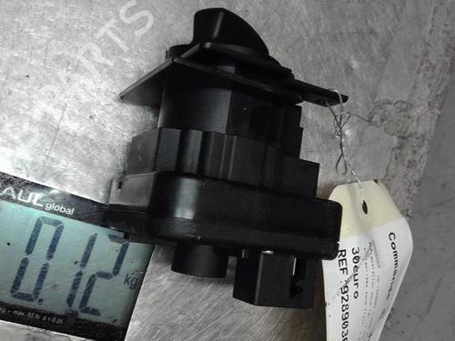 Headlight switch MERCEDES-BENZ A-CLASS (W169) A 200 CDI (169.008, 169.308) | BP21300694I24